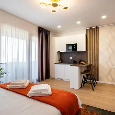 Daire Glamour 8 Bükreş