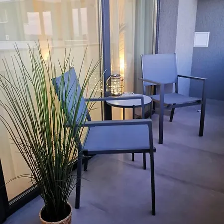 Appartement Glamour 8 *